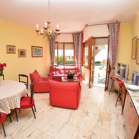 Apartamento Carnevale Viareggio Exterior foto